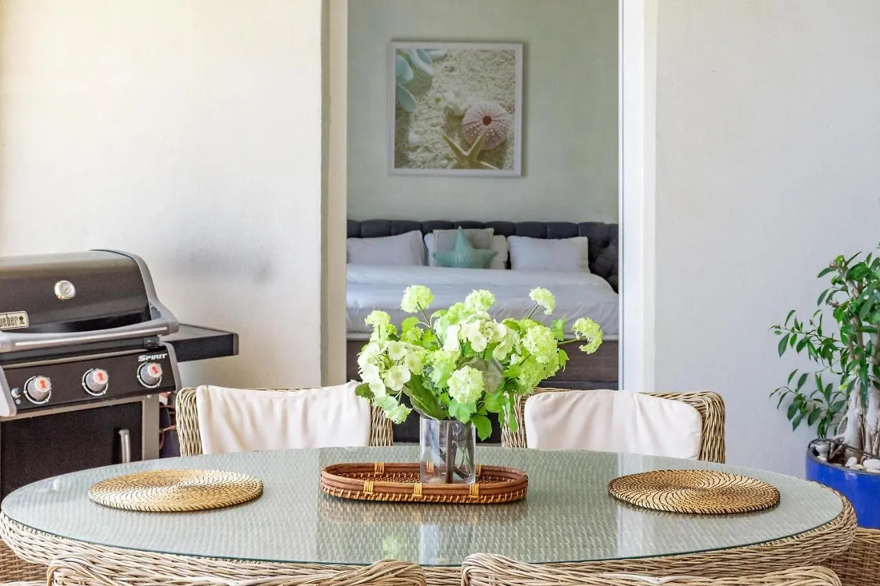 Lap- 3 Bed Apartment On The Beach. Families Only Casares 0*,