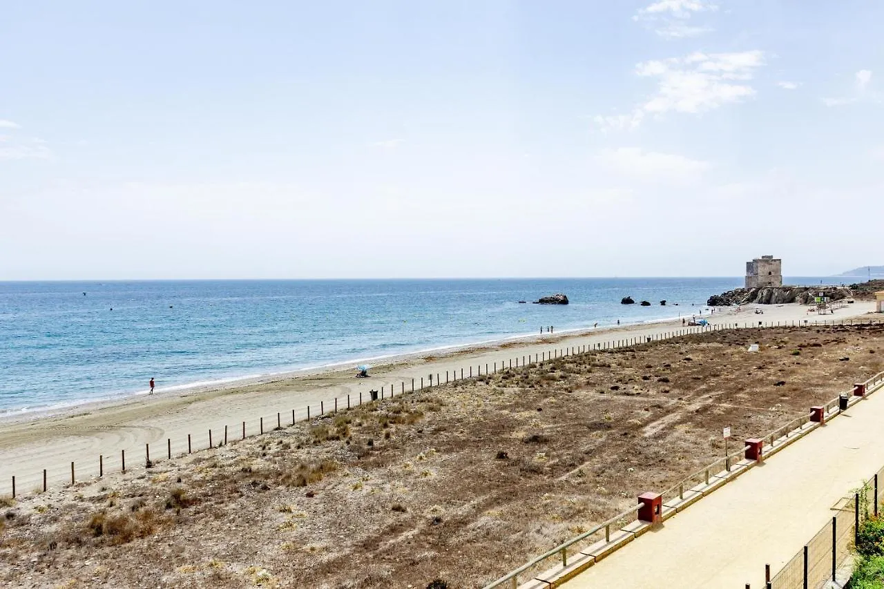 Lap- 3 Bed Apartment On The Beach. Families Only Casares